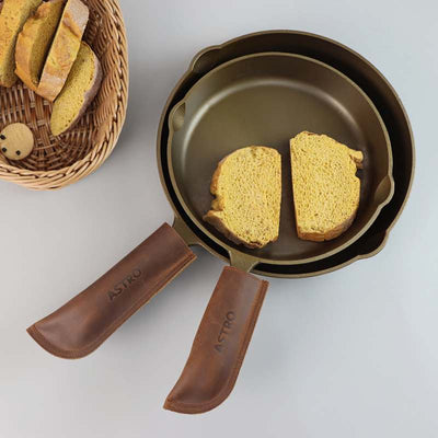 Cast Iron Skillet Astro Gold Luxe