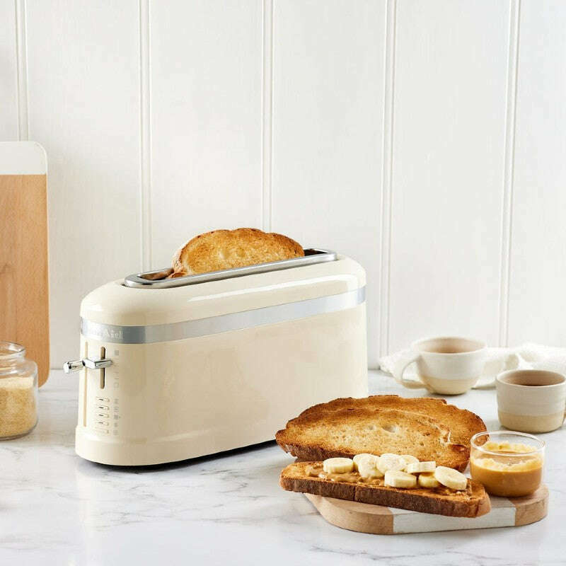 Design Single Long Slot Toaster KMT3115 Almond Cream