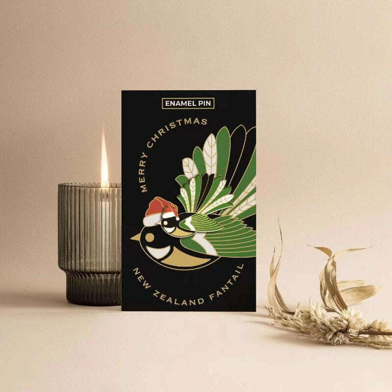 Enamel Pin Christmas Fantail