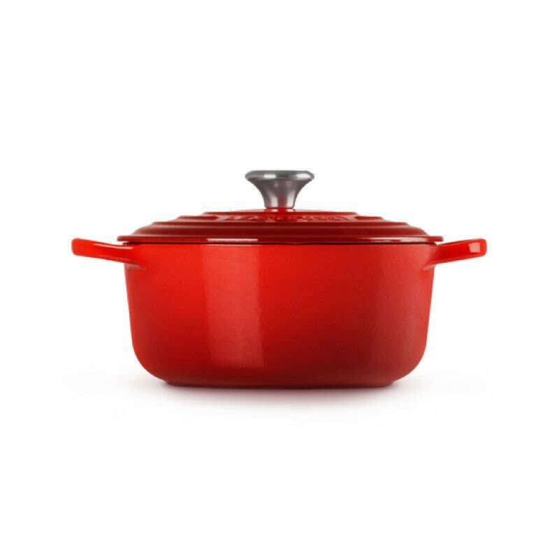 Signature Round Casserole Cerise