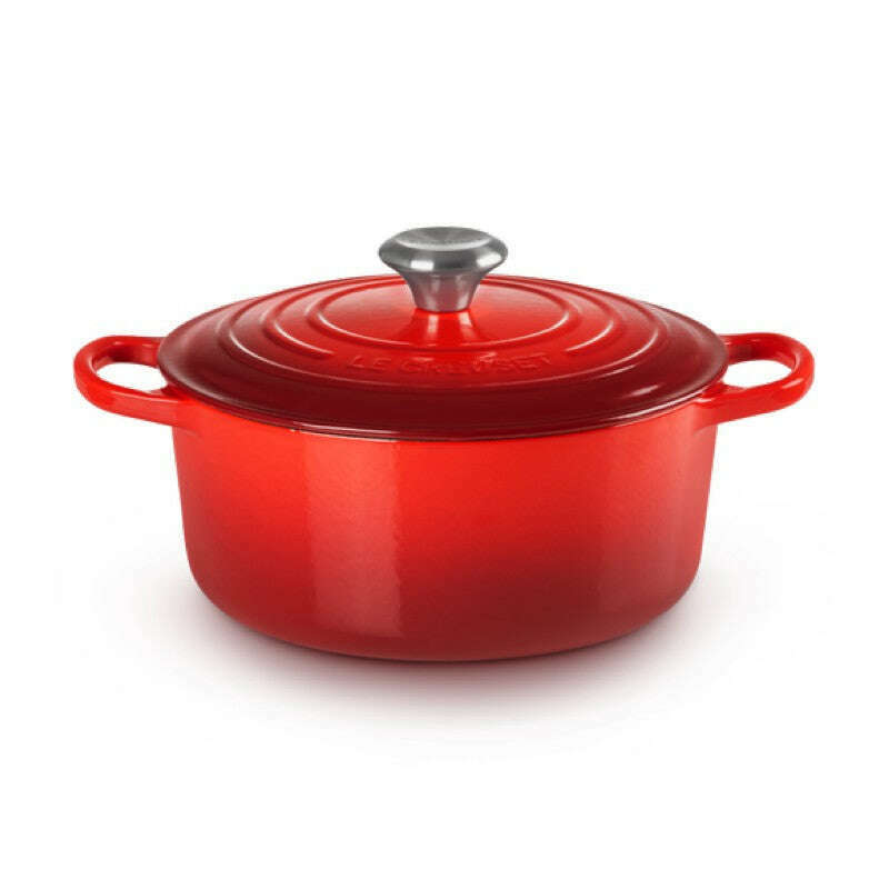 Signature Round Casserole Cerise