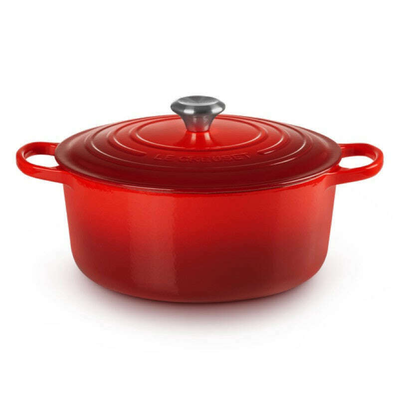 Signature Round Casserole Cerise