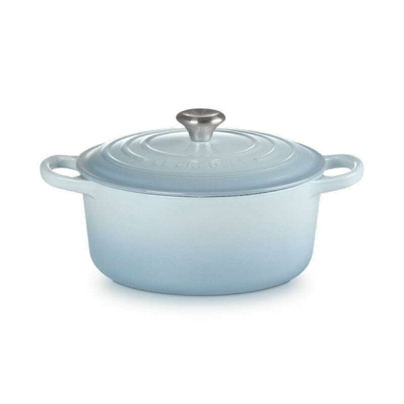 Signature Round Casserole Coastal Blue