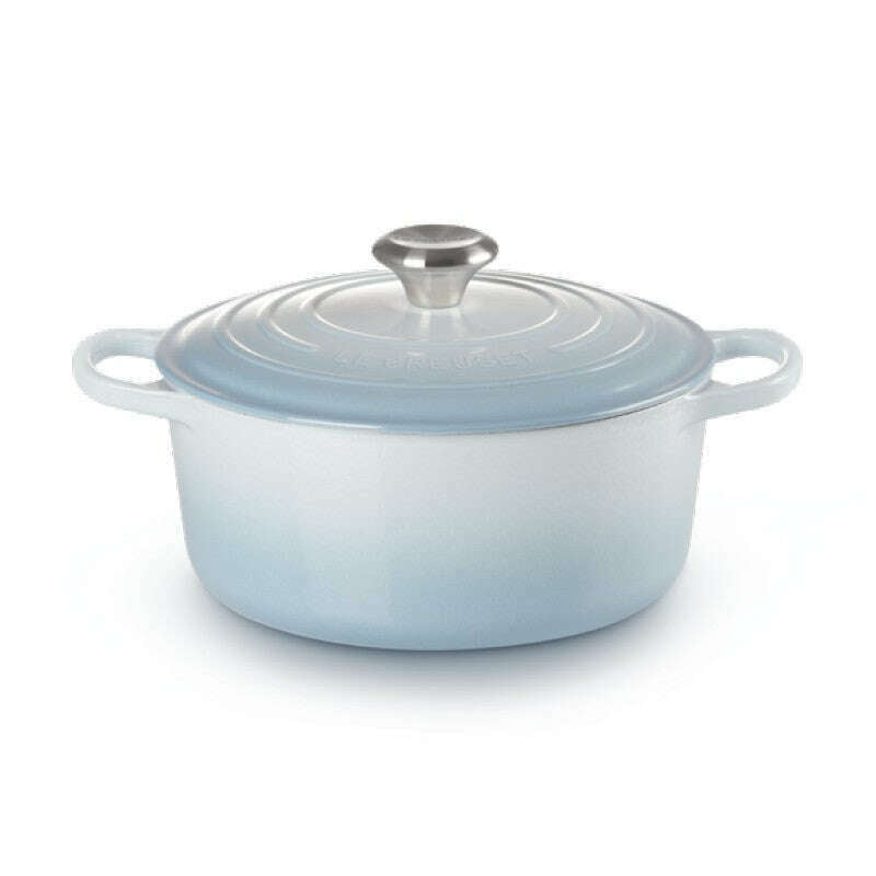 Signature Round Casserole Coastal Blue