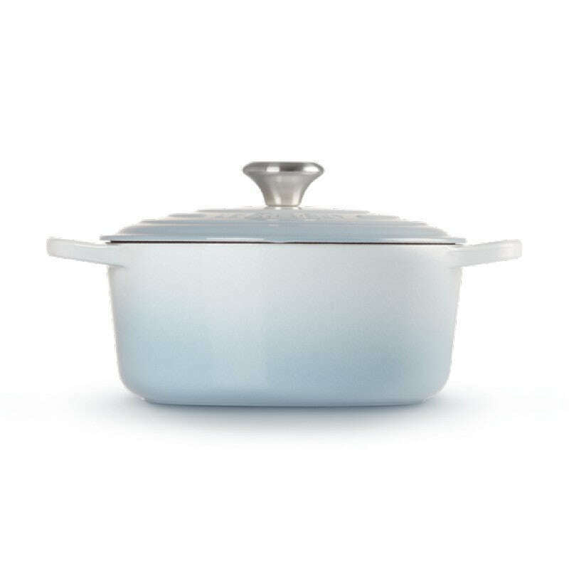 Signature Round Casserole Coastal Blue