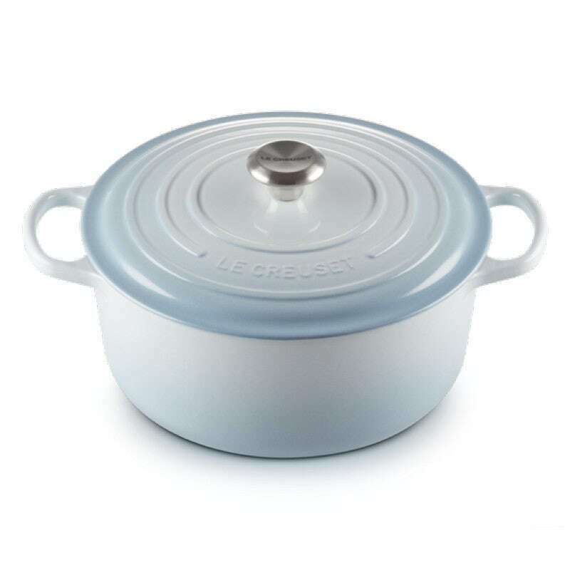 Signature Round Casserole Coastal Blue